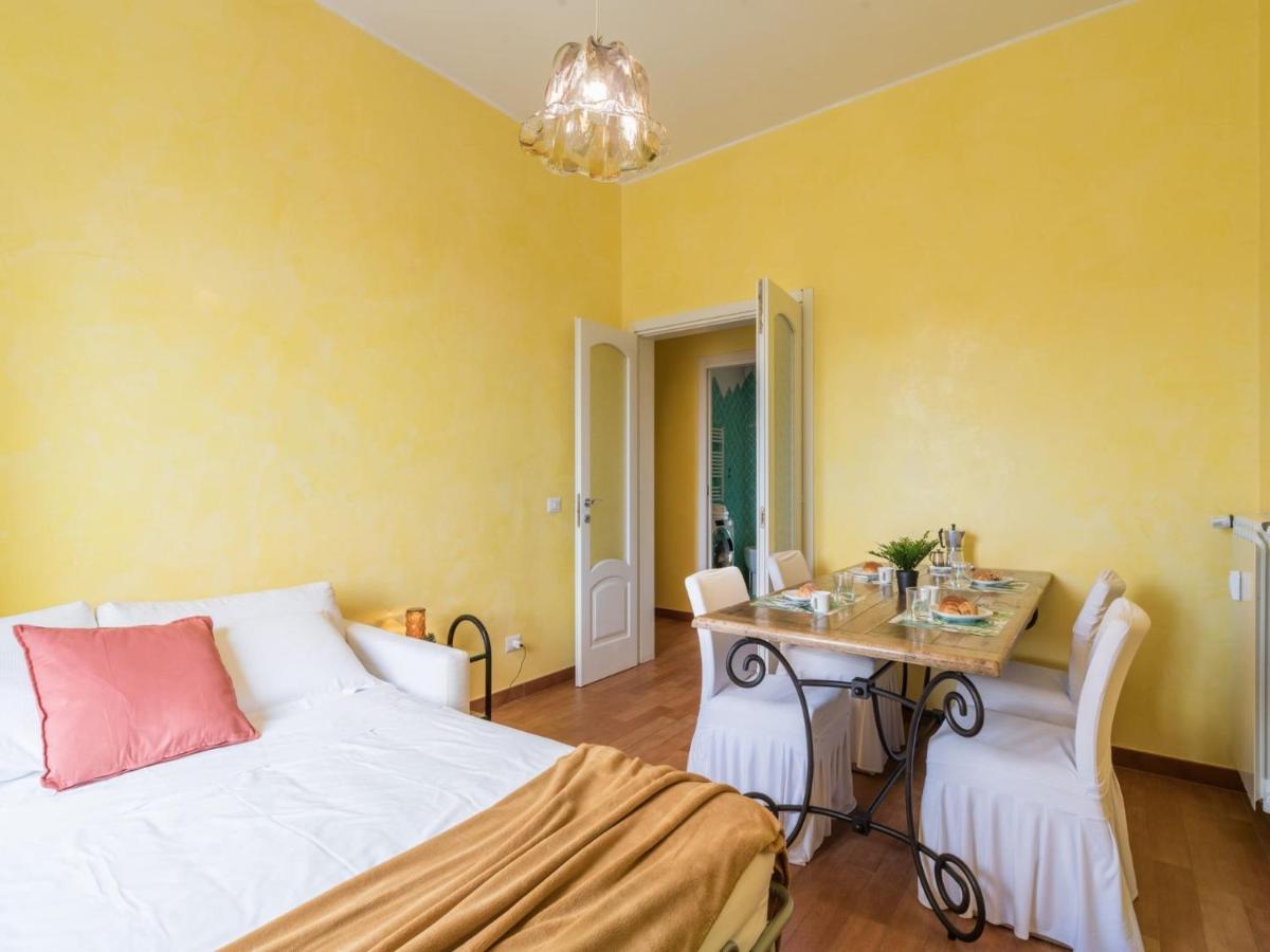 The Best Rent - Colourful Two-Bedroom Apartment Near Termini Station Roma Exterior foto