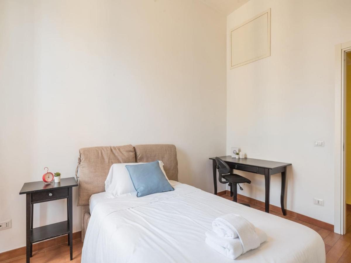 The Best Rent - Colourful Two-Bedroom Apartment Near Termini Station Roma Exterior foto
